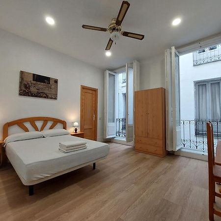 Hostal Miralva Madrid Extérieur photo