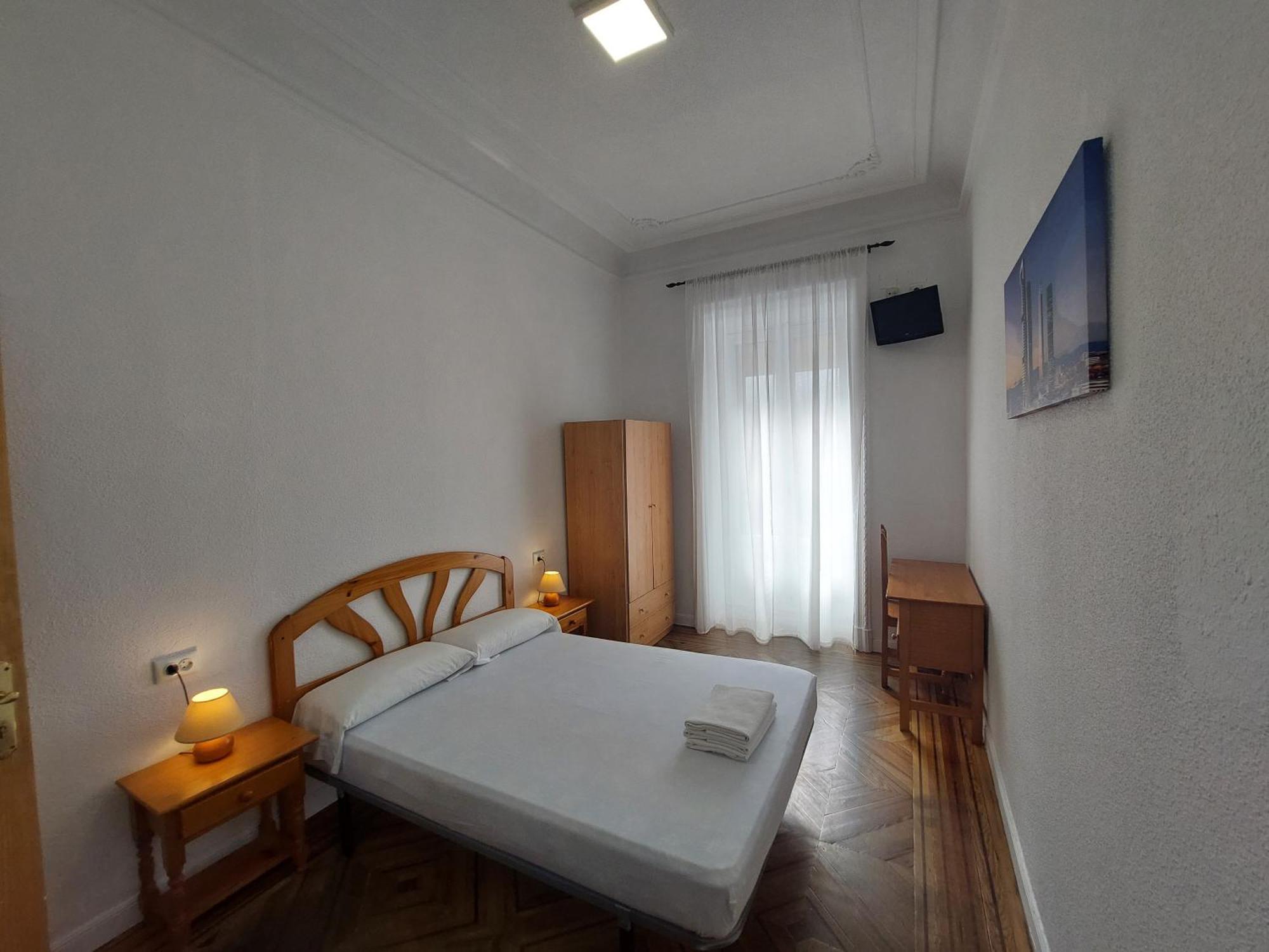 Hostal Miralva Madrid Extérieur photo